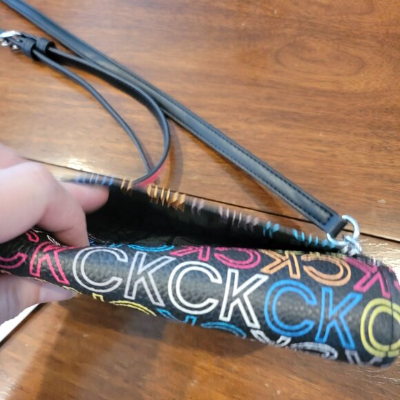 CALVIN KLEIN Multicolored Logo Crossbody Chain Wallet MSRP $138 - Picture 5 of 16